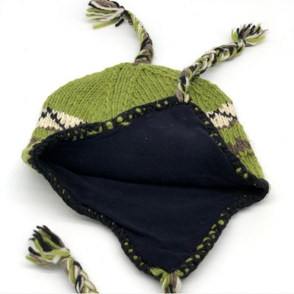 Hand Knitted Wool Beanie with Fleece Lining - Picture 6 of 8